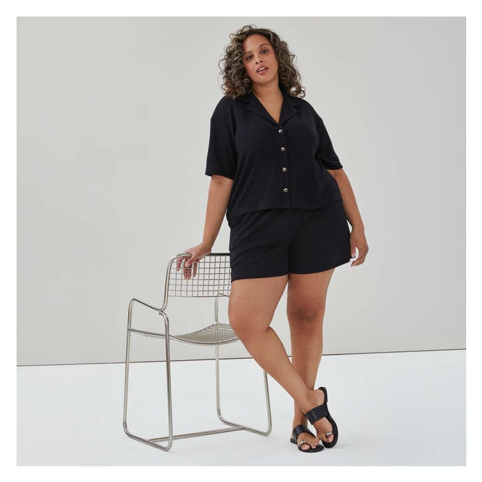 Women+ Knit Relaxed Short